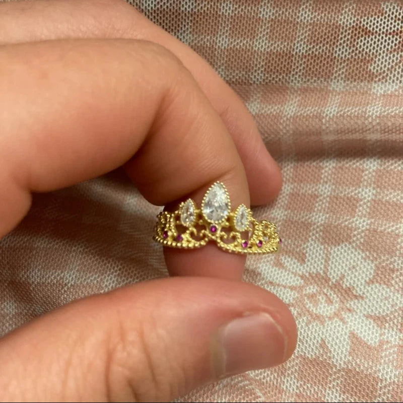 Rapunzel Crown: Regal Elegance Ring